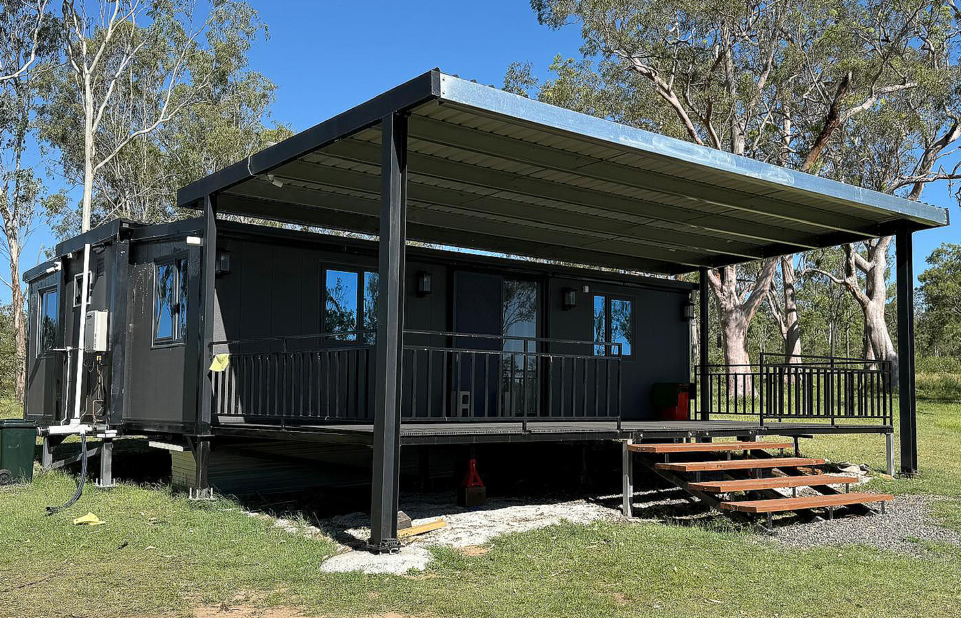 คอนเทนเนอร์แบบขยายได้ 30 ฟุตที่หรูหราสูง 40 ฟุตพร้อมแผ่นเป้าเสื้อกางเกงโลหะภายนอก คอนเทนเนอร์แบบขยายได้ 30 ฟุตที่หรูหราสูง 40 ฟุตพร้อมแผ่นเป้าเสื้อกางเกงโลหะภายนอก